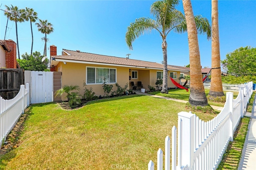 18091 Newland Street - Photo 3