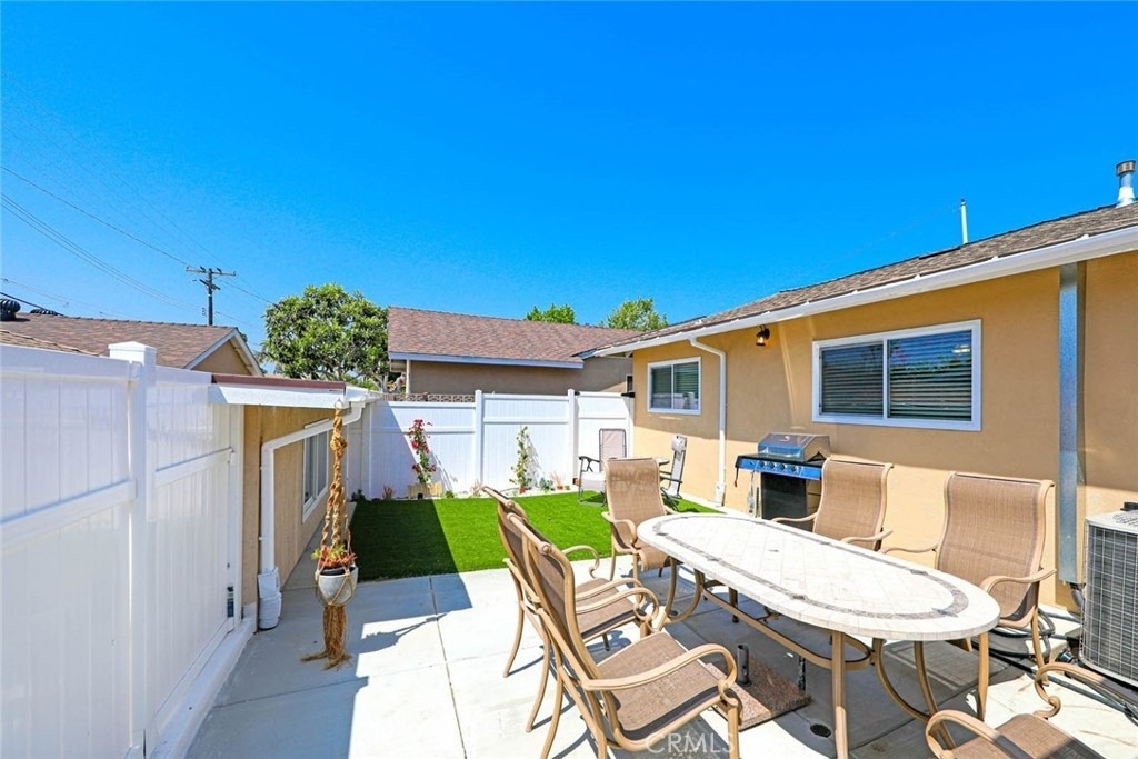 18091 Newland Street - Photo 23
