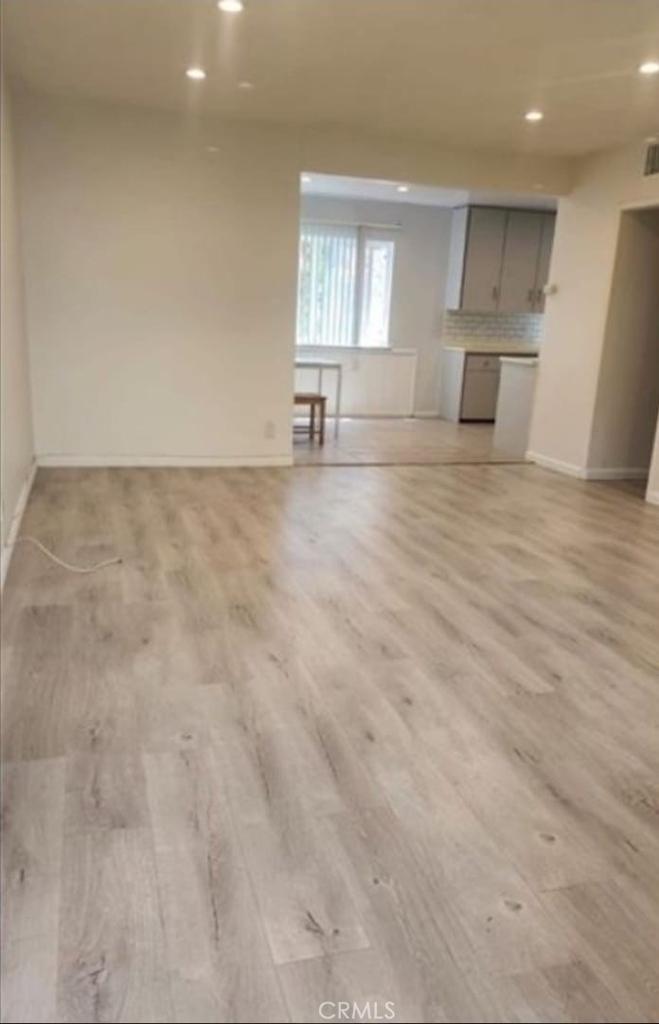 312 E Dryden Street - Photo 3