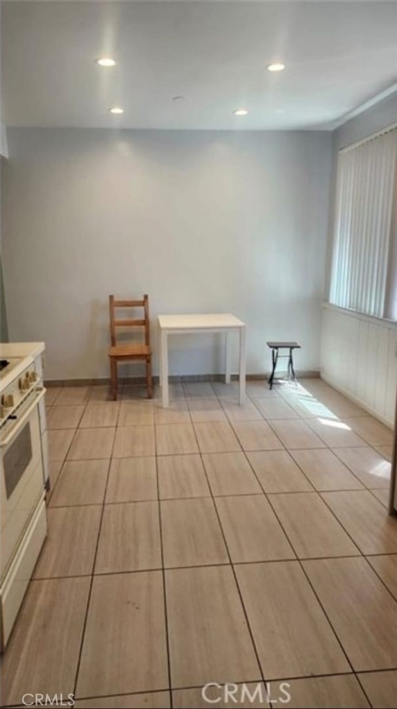 312 E Dryden Street - Photo 4