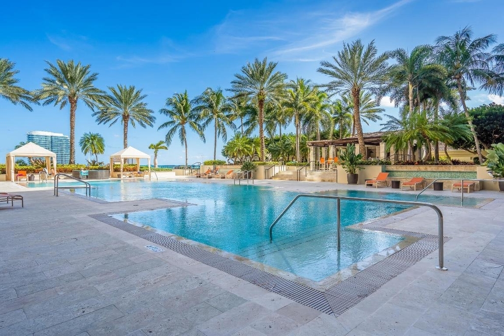 550 Okeechobee Boulevard - Photo 16