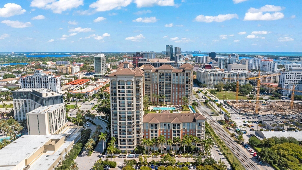550 Okeechobee Boulevard - Photo 23