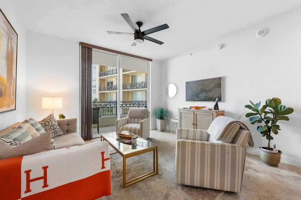 550 Okeechobee Boulevard - Photo 5