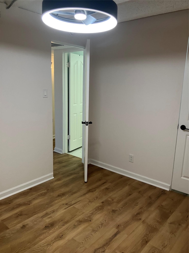 5914 Lago Vista Way - Photo 9