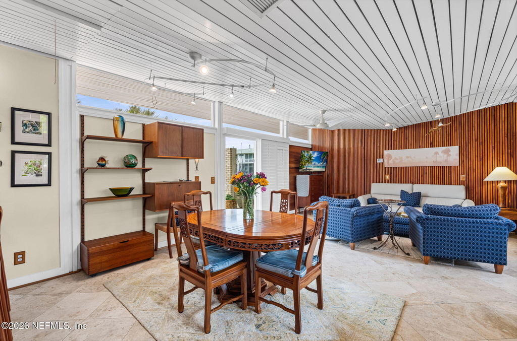 2337 Seminole Road - Photo 9
