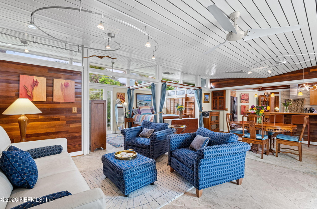 2337 Seminole Road - Photo 4