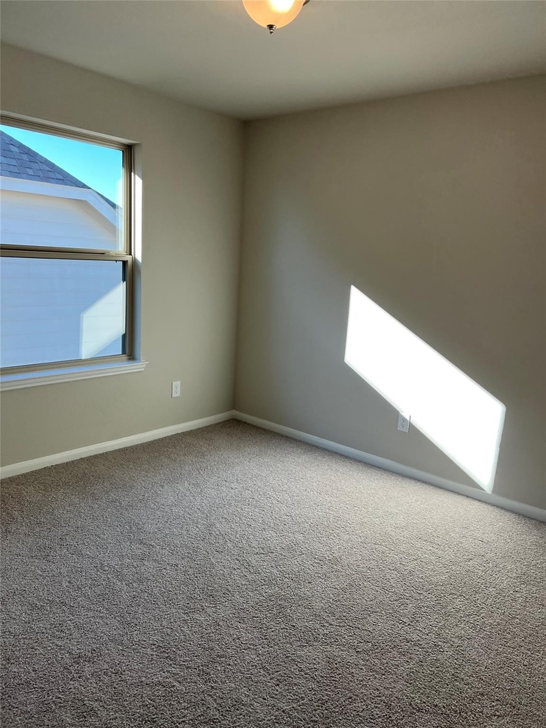 5722 Westrick Lane - Photo 7