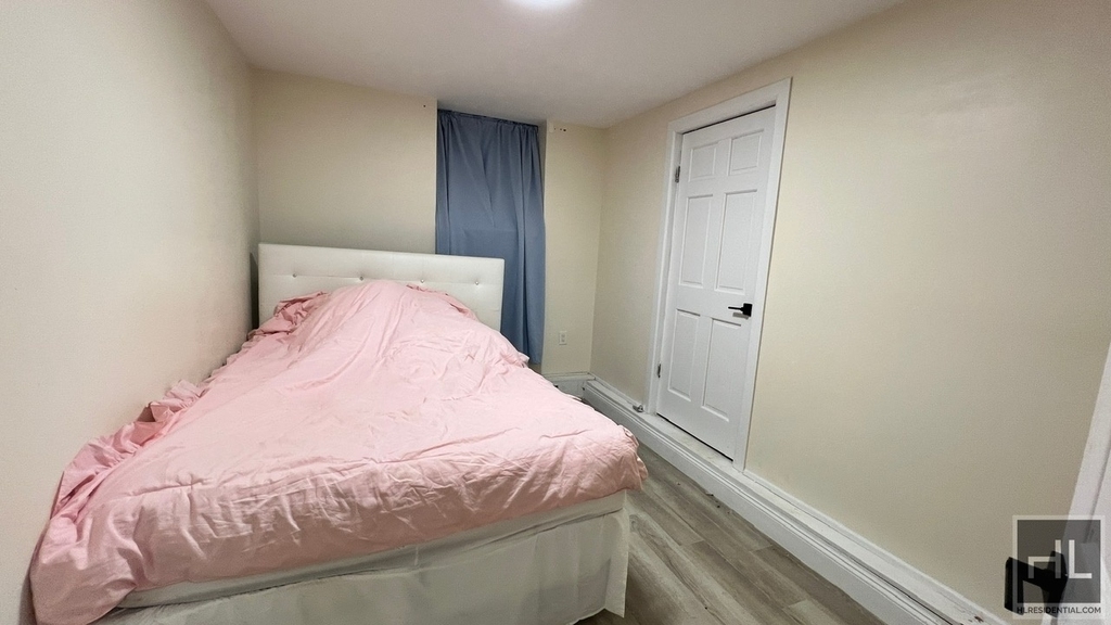 798 Miller Avenue - Photo 5