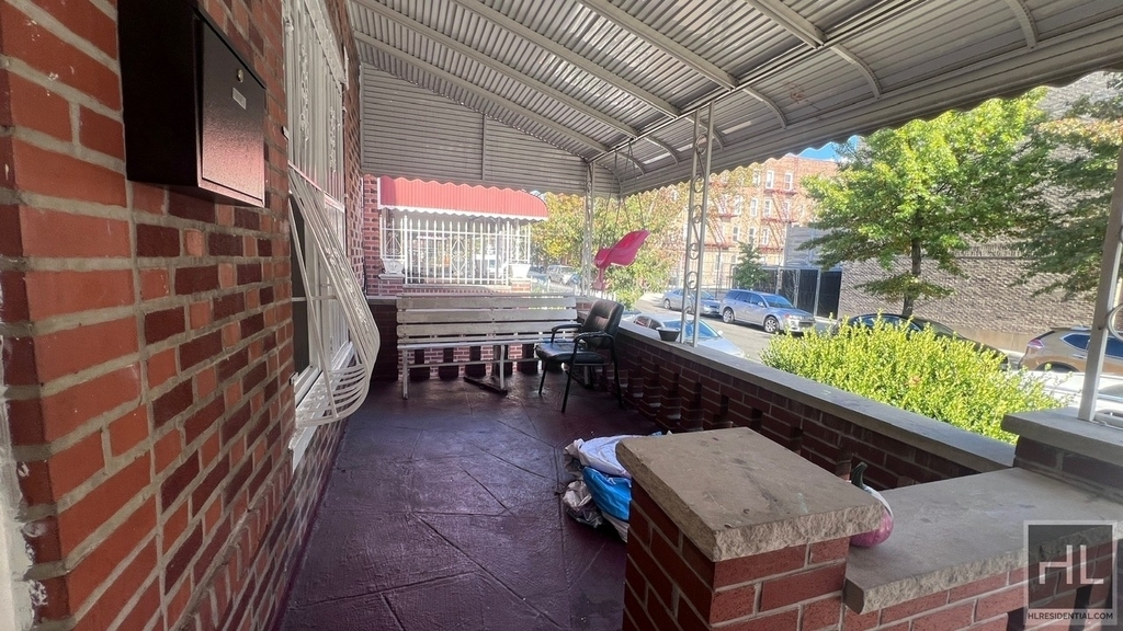 798 Miller Avenue - Photo 13