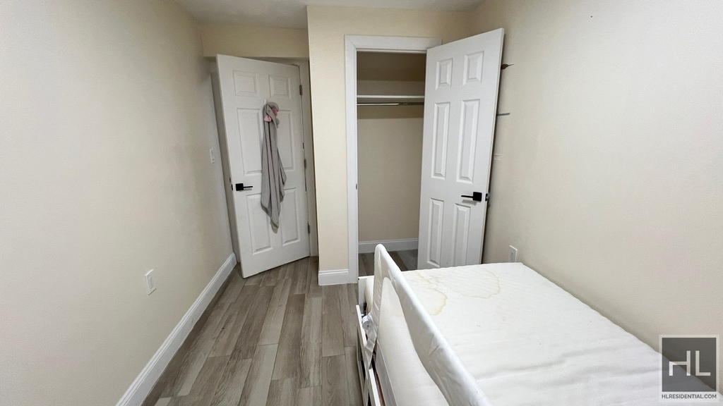 798 Miller Avenue - Photo 7
