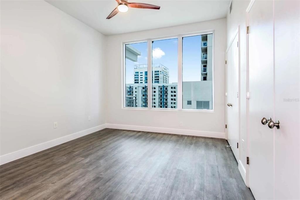 415 E Pine Street - Photo 25
