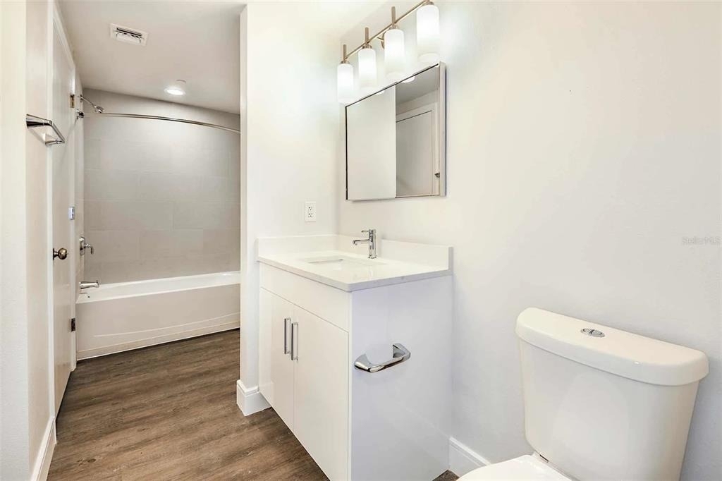 415 E Pine Street - Photo 22