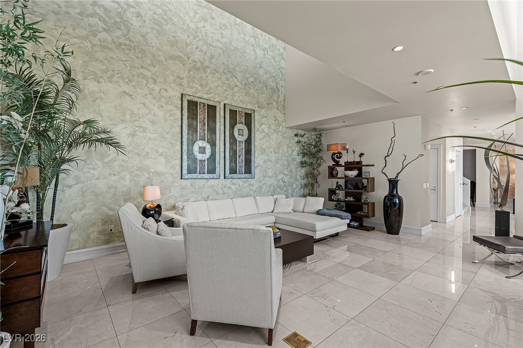 2700 Las Vegas Boulevard - Photo 3
