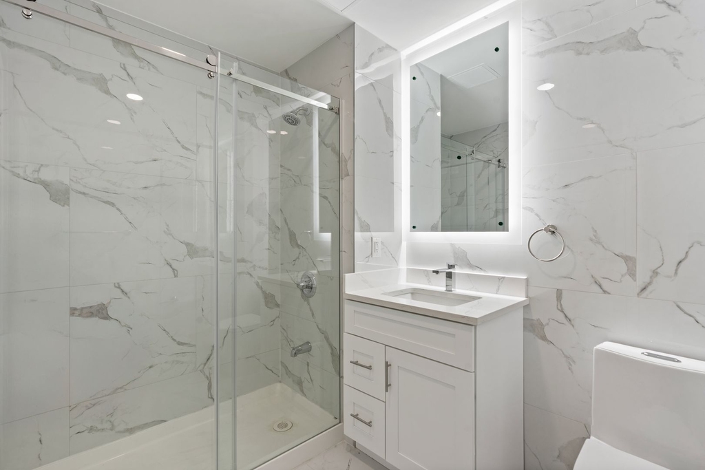 87-57 150th street - Photo 6