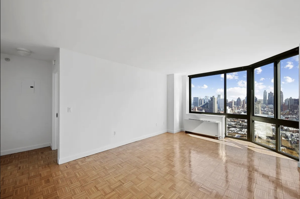 9th Ave & West 42nd Street - Photo 4