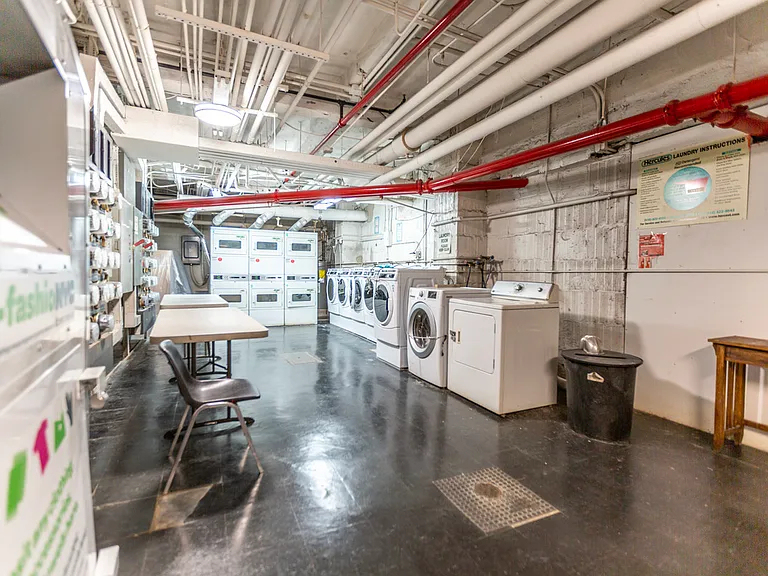145 West 55th Street - Photo 6