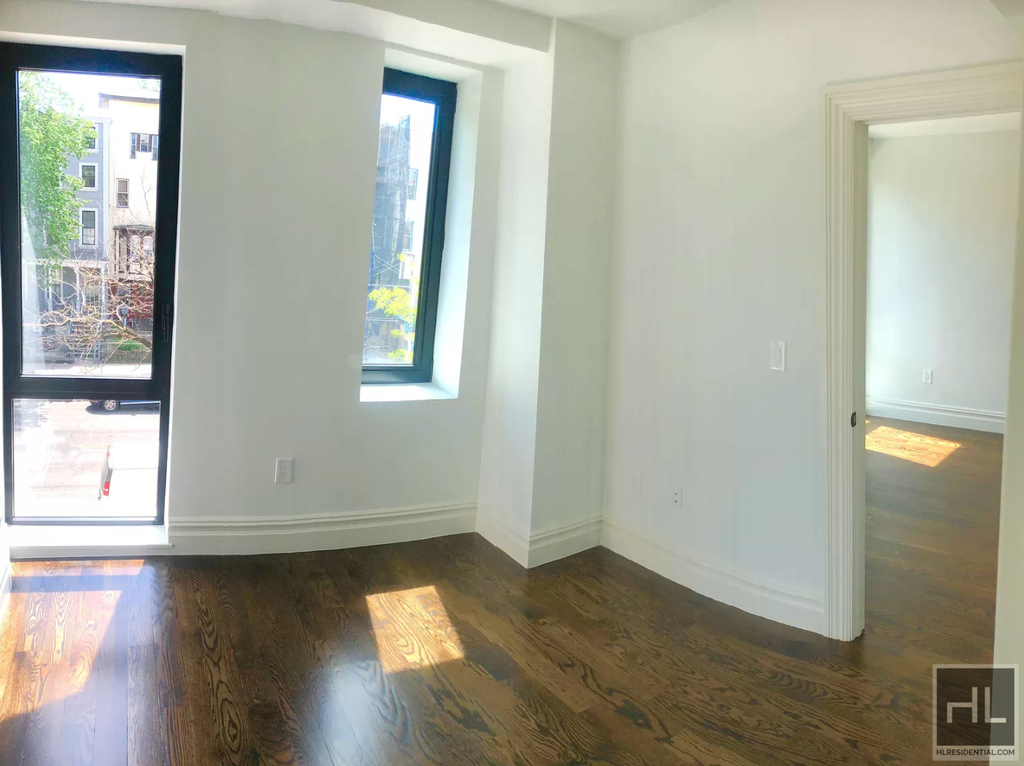 Bushwick Avenue - Photo 16