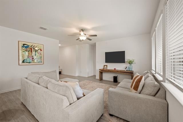 3200 Willow Terrace Lane - Photo 9