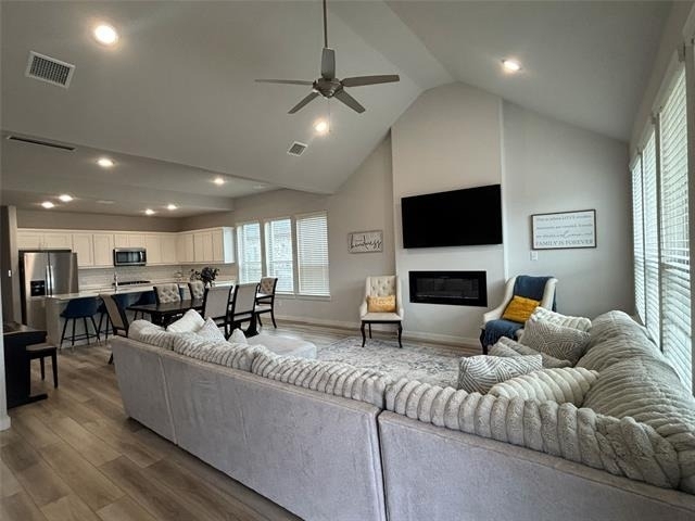 2029 Dovedale Drive - Photo 6