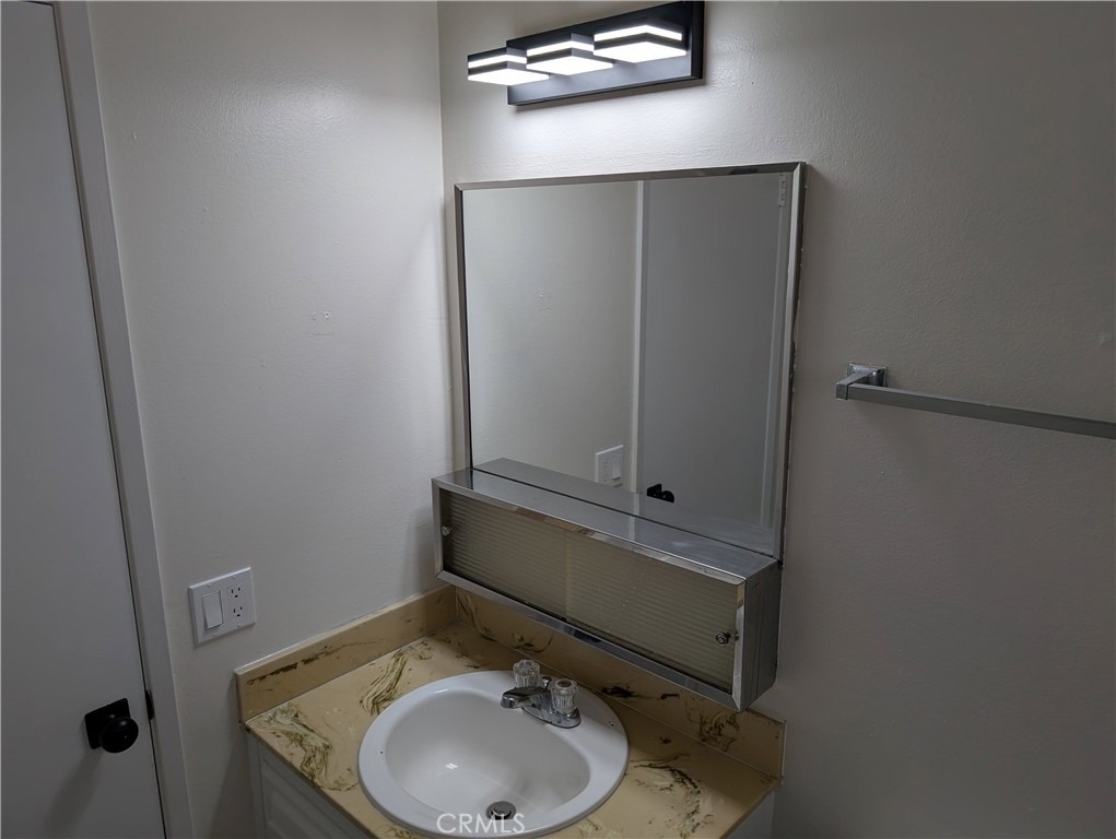 2851 W Avenue J4 - Photo 55
