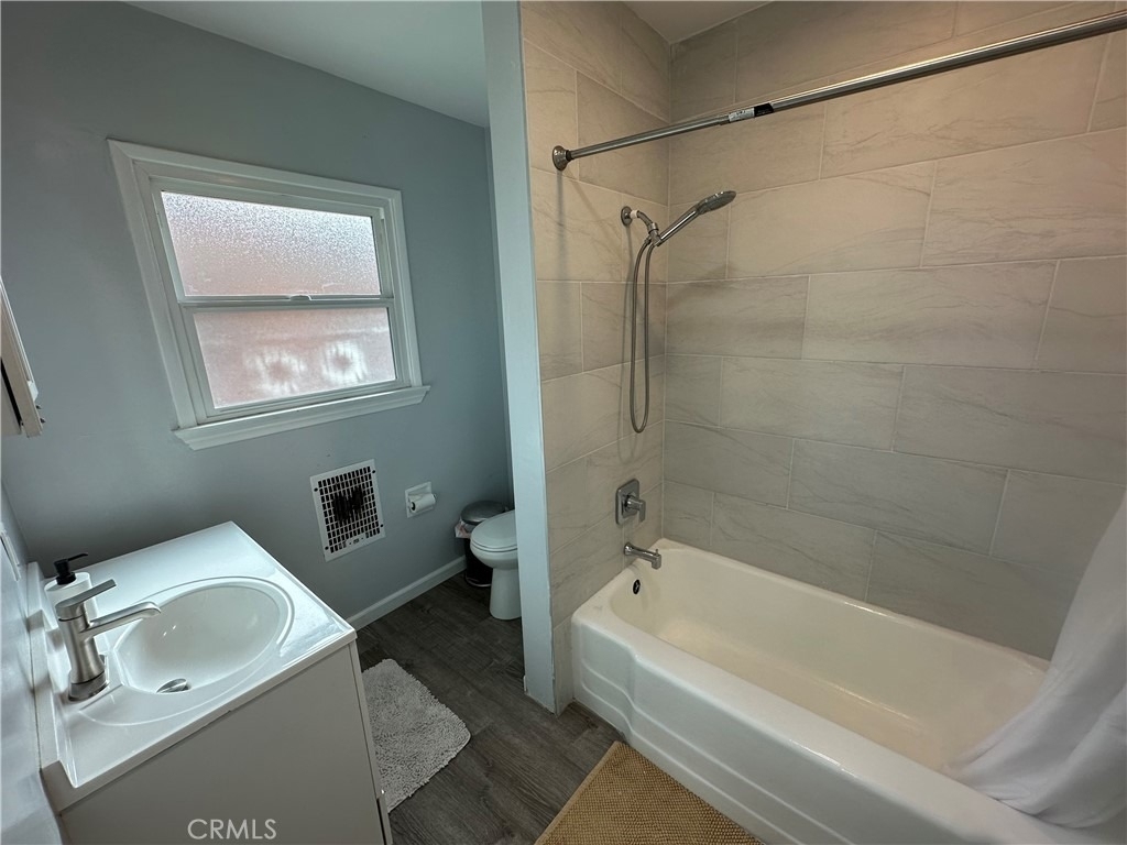 239 3rd Avenue - Photo 6