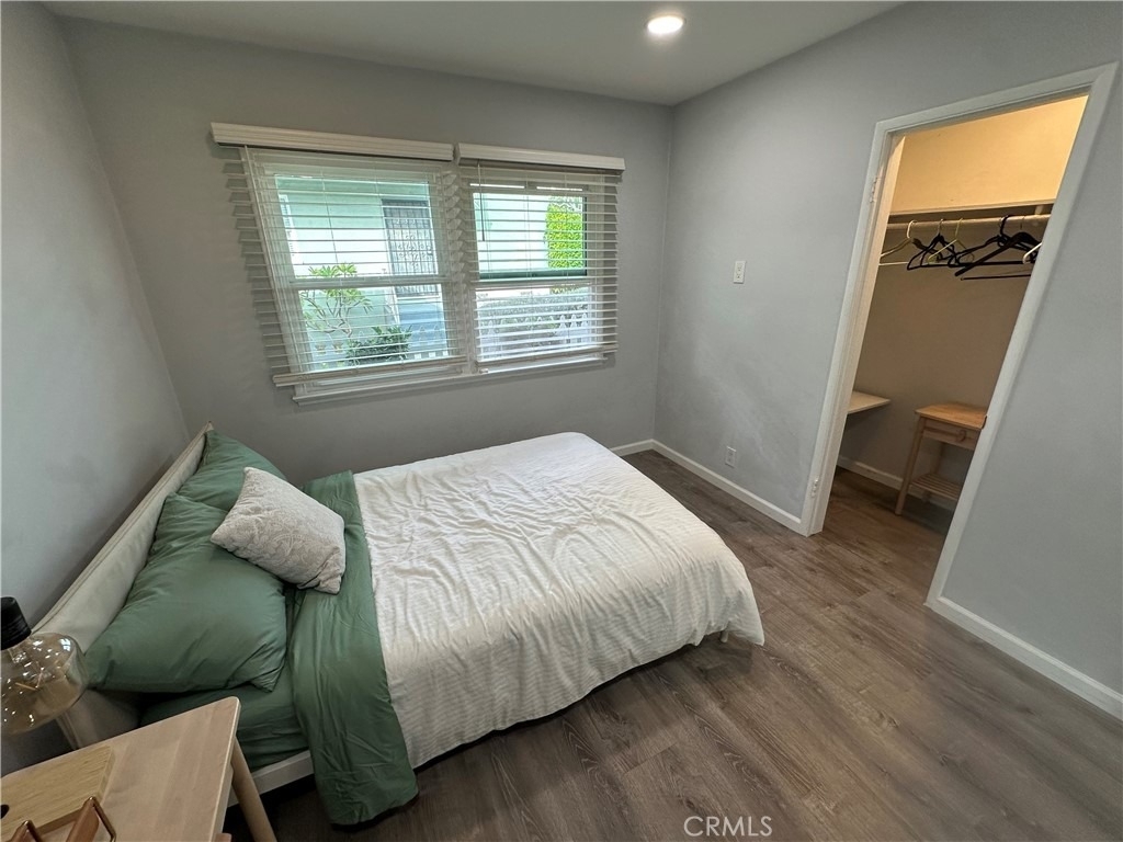 239 3rd Avenue - Photo 4
