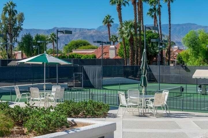 189 Desert Falls Circle - Photo 42
