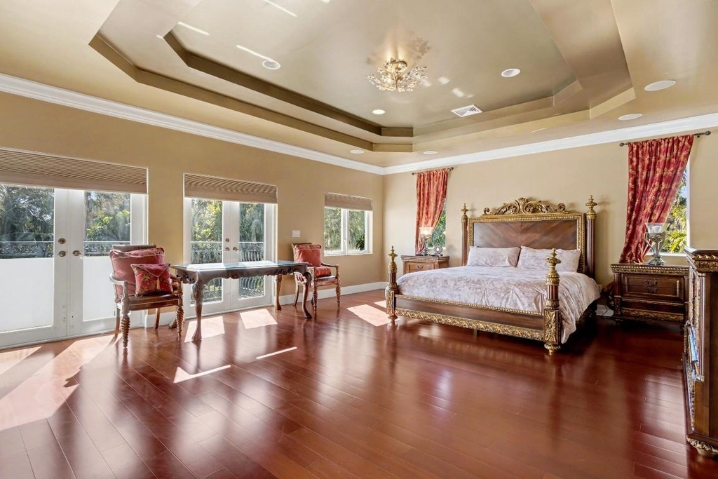 860 E Park Drive - Photo 8