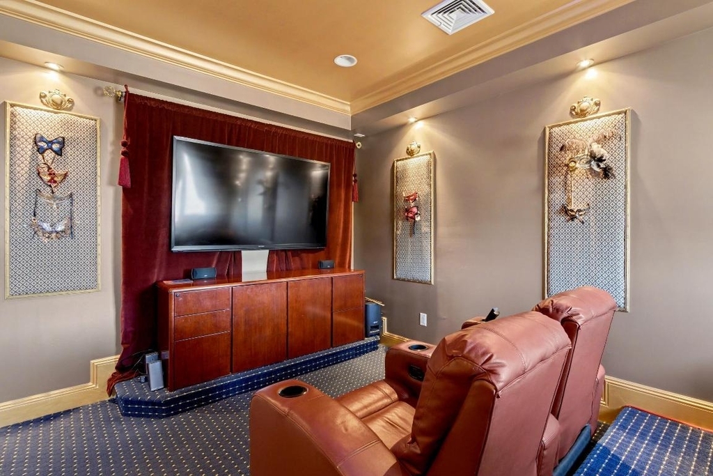 860 E Park Drive - Photo 44