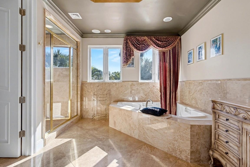 860 E Park Drive - Photo 35