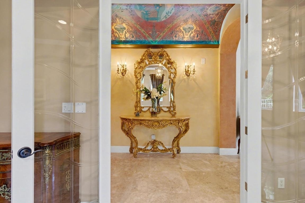 860 E Park Drive - Photo 17