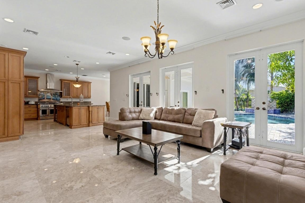 860 E Park Drive - Photo 30