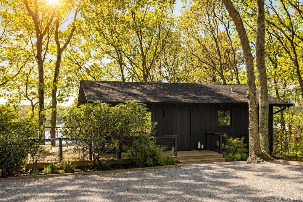 15 Lake View Court - Photo 8