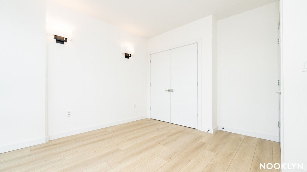 227 Clarkson Ave  - Photo 14