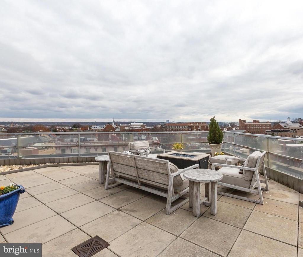 815 King Street - Photo 14