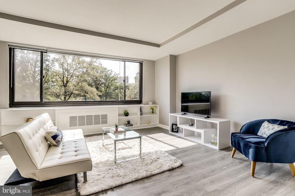 1011 Arlington Boulevard - Photo 9
