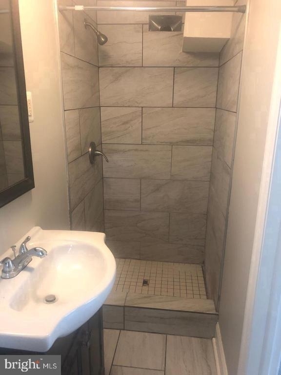 317 Reed Street - Photo 3