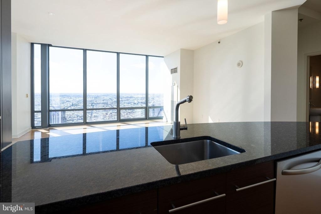 2101 Market Street - Photo 17