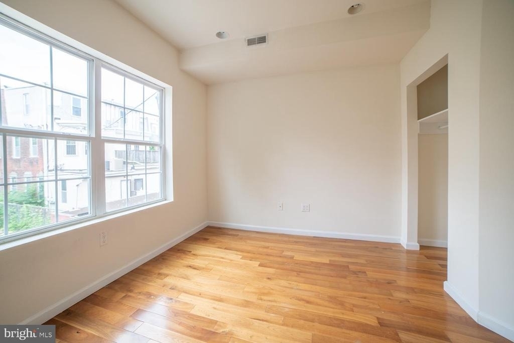 1830 N 16th Street - Photo 3