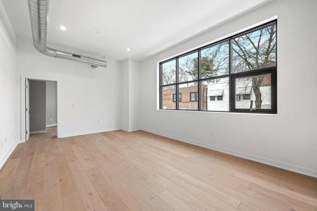36 N Narberth Avenue - Photo 5