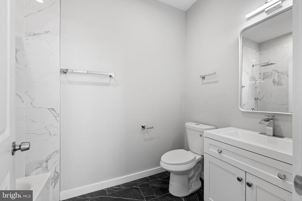 36 N Narberth Avenue - Photo 9