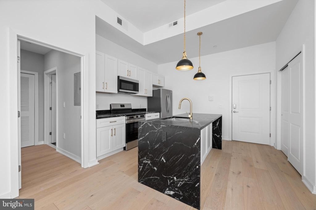 36 N Narberth Avenue - Photo 0