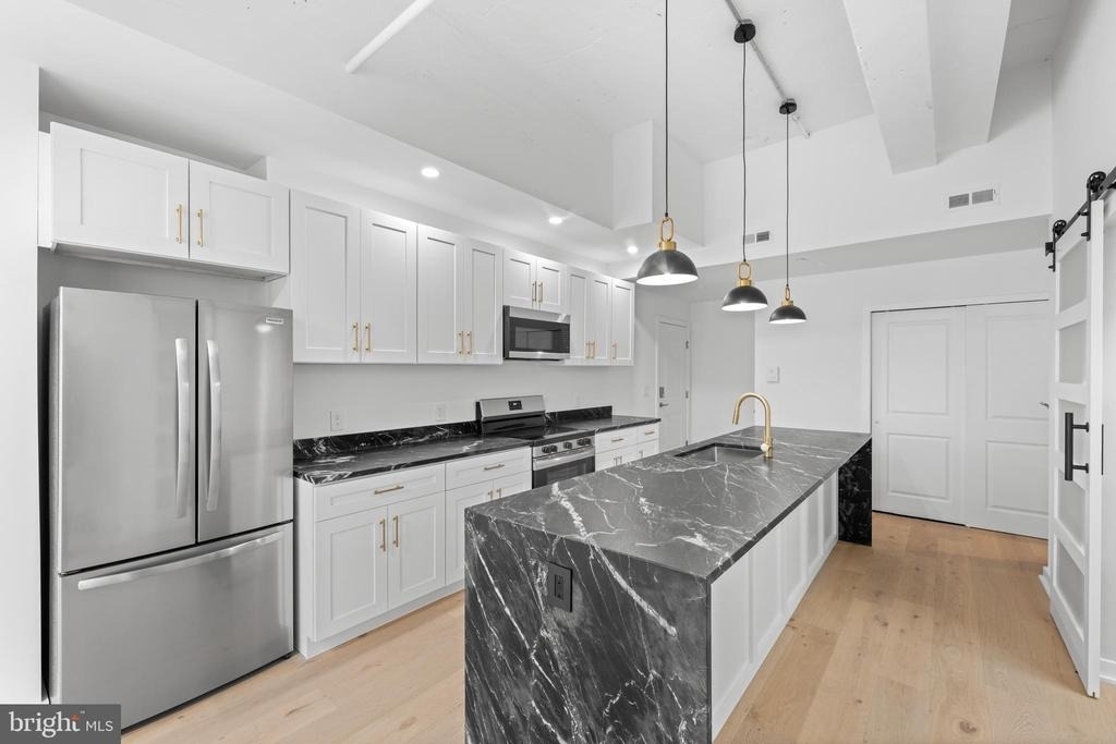 36 N Narberth Avenue - Photo 3
