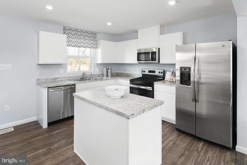 112 Hamilton Lane - Photo 4