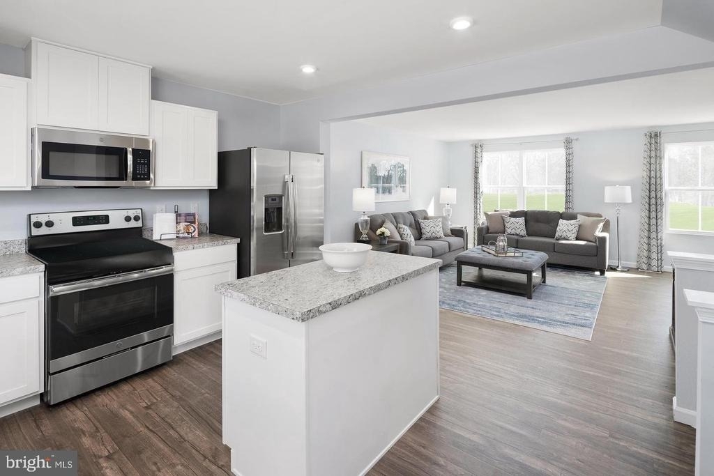 112 Hamilton Lane - Photo 3