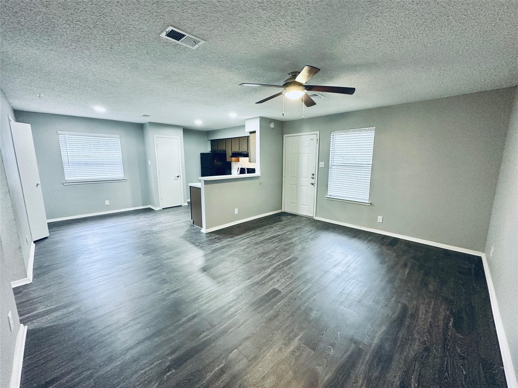 5507 Rose Hill Cir - Photo 3