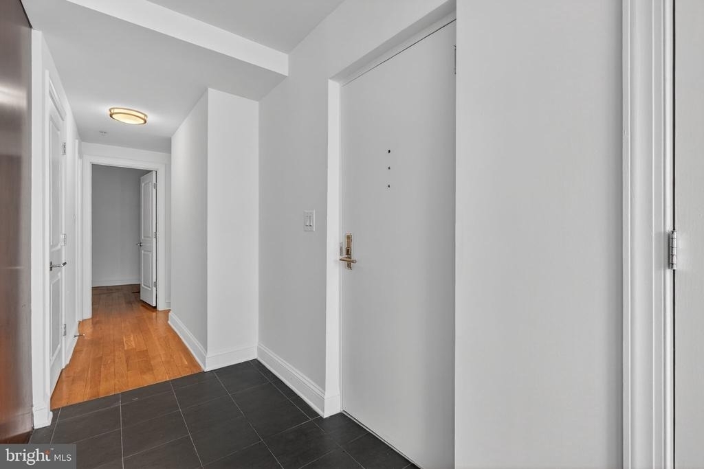 2620 13th Street Nw - Photo 4