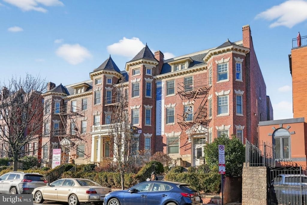 2620 13th Street Nw - Photo 2