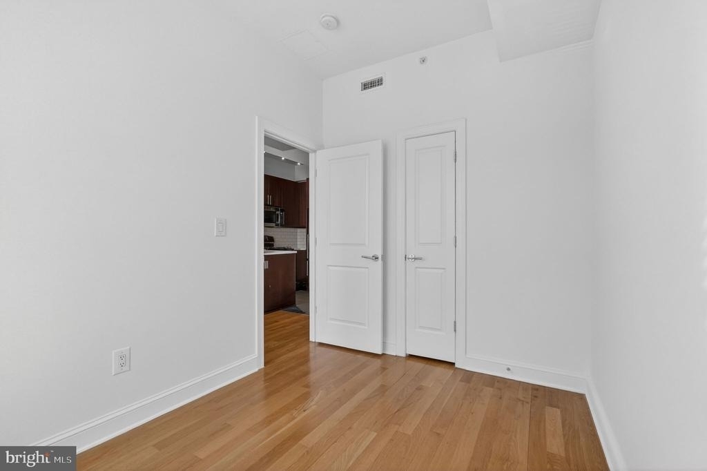 2620 13th Street Nw - Photo 16