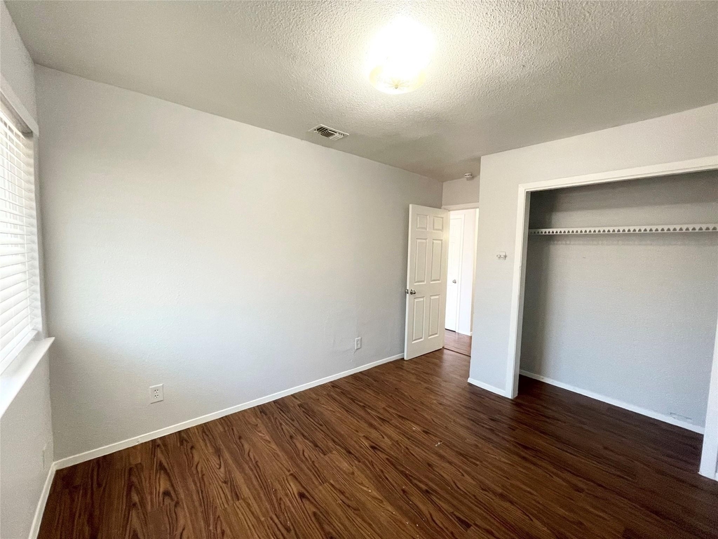 8208 Sam Rayburn Dr - Photo 19